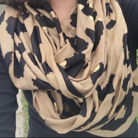 Infinity Scarf Bundle - Picture 5 of 6